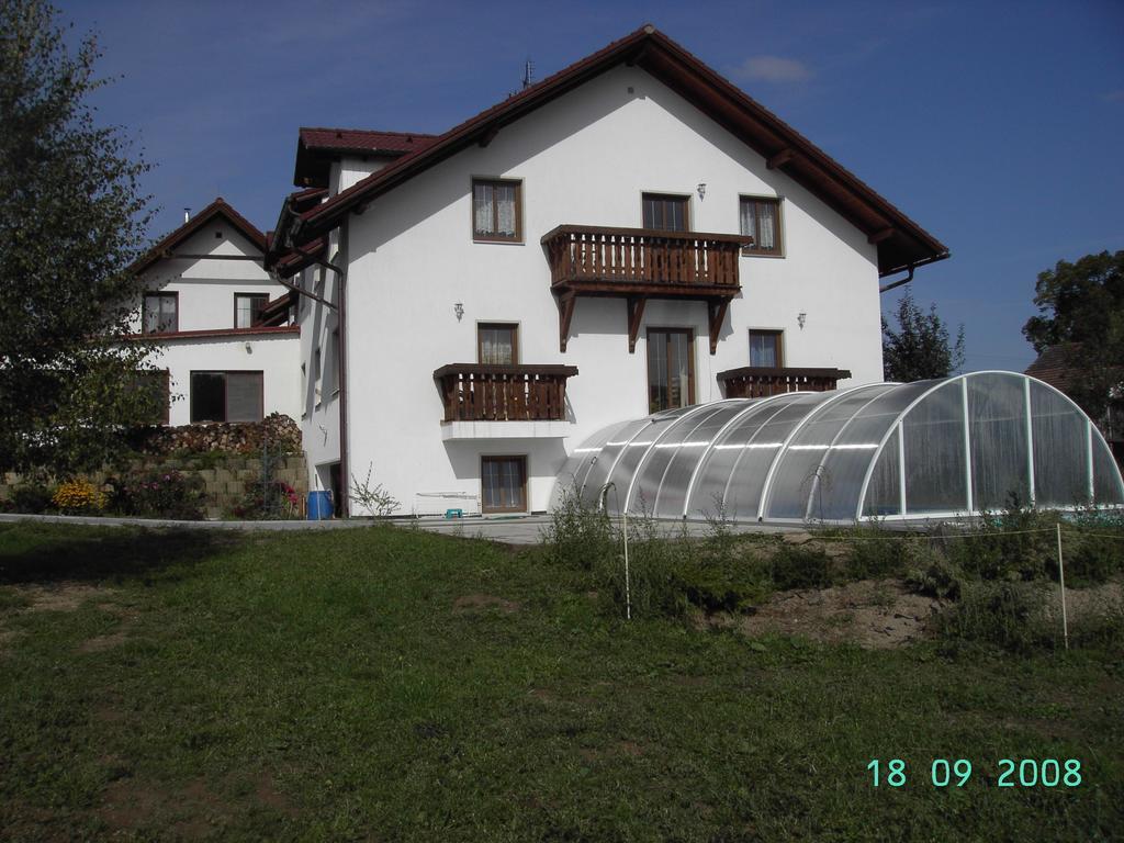 Pension Všeruby Exterior foto